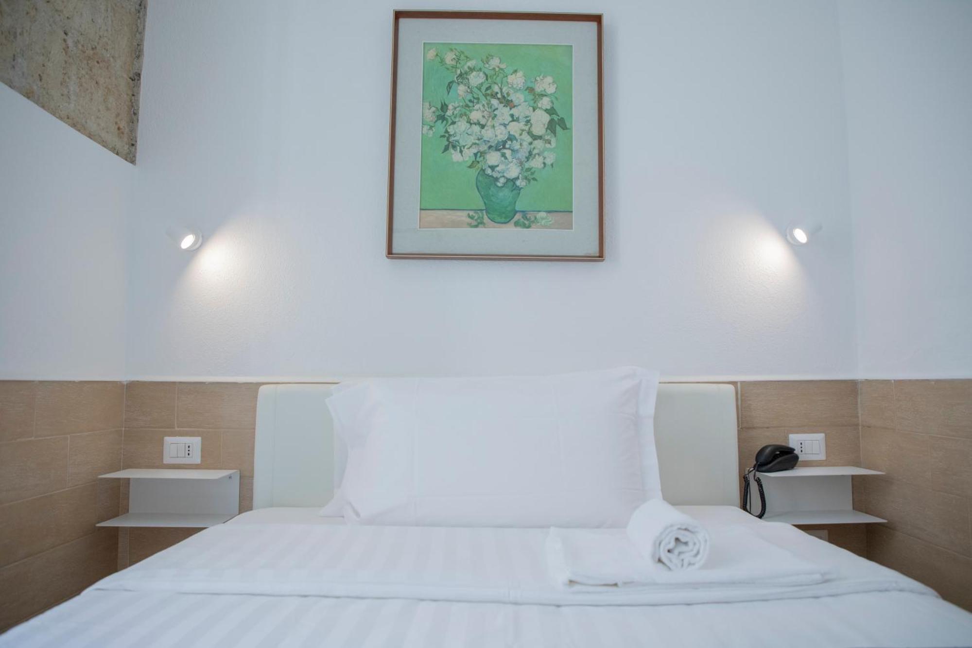 H22 Hotel Neapel